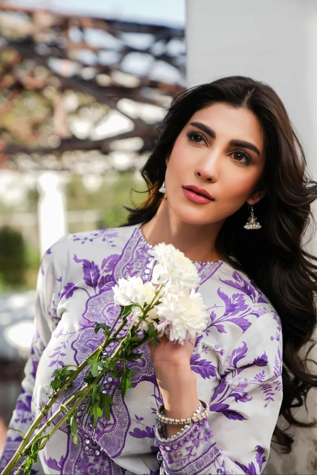 ANEELAS PRINTED LAWN EMBROIDERY DRESS 3 PIECE V518